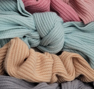 6-PCS Corduroy Scrunchie Set – Soft Neutrals & Bow Detail